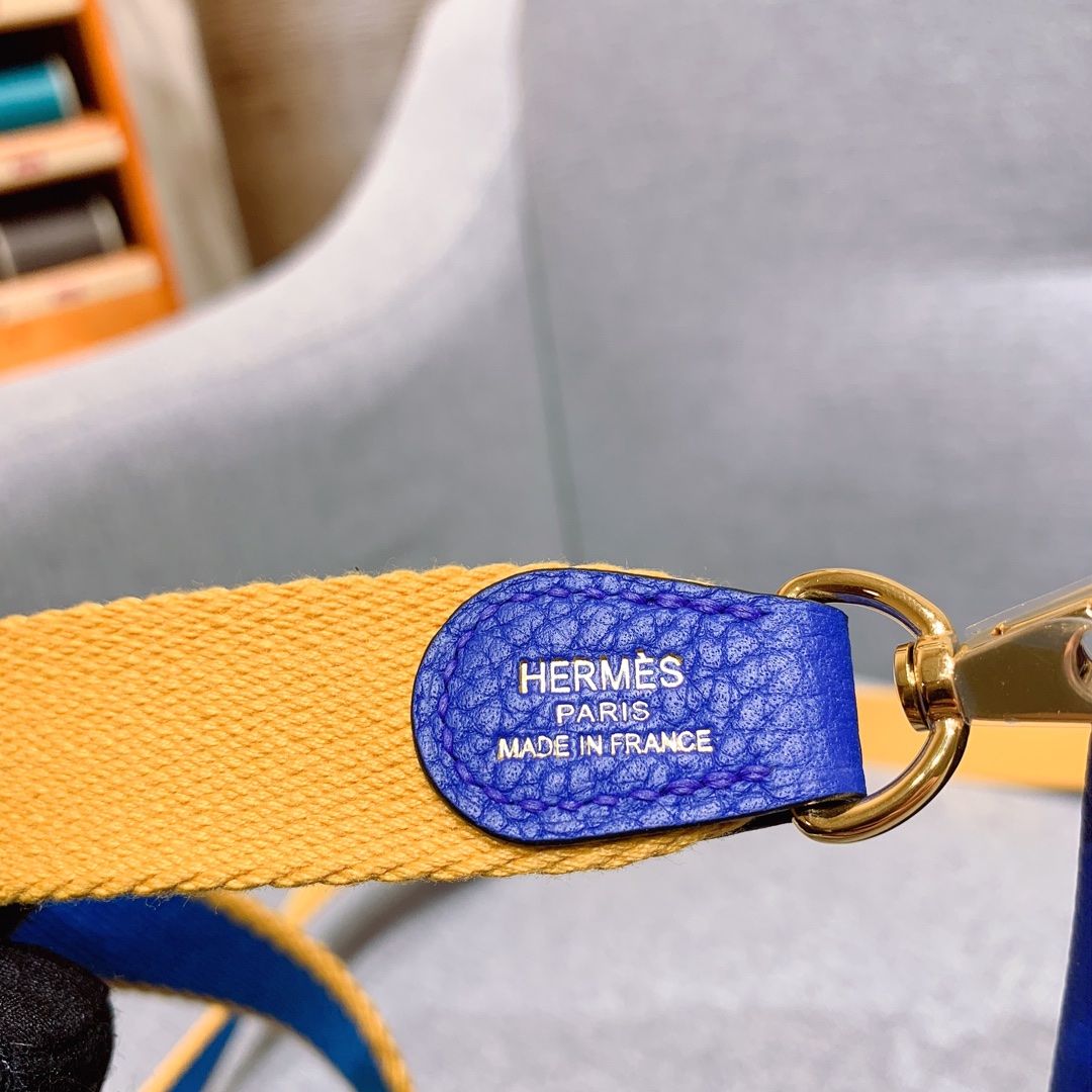 에르메스 미니 에블린16 글레이즈드 바스켓 금장 끌레망스 가죽